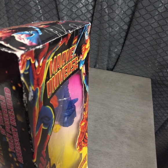 1997 Toy Biz Marvel Universe Jean Grey 10 inch Tall Fully Poseable - Picture 9 of 9